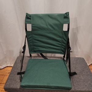 Stadium seat